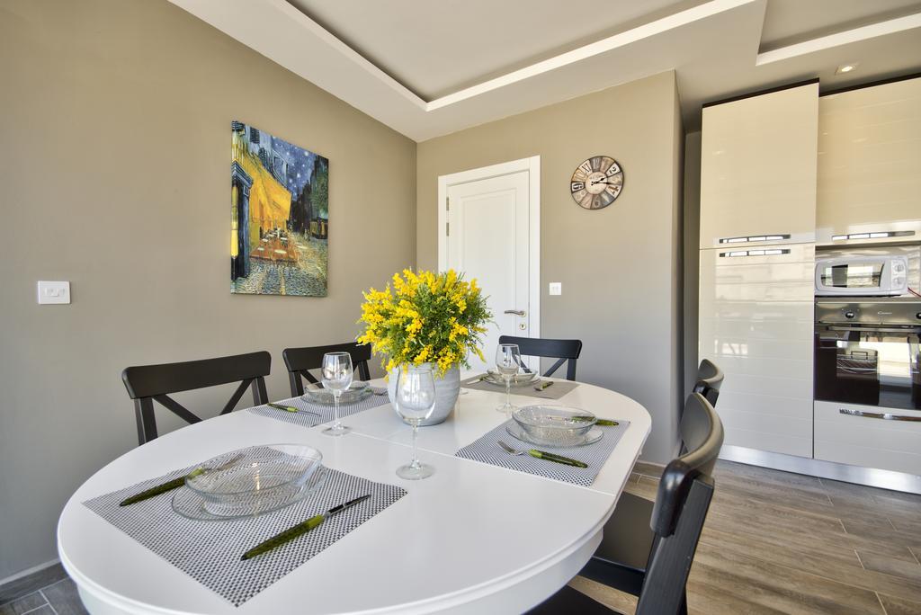 Valletta Luxe 3-Bedroom Duplex Penthouse With Sea View Terrace And Jacuzzi Esterno foto