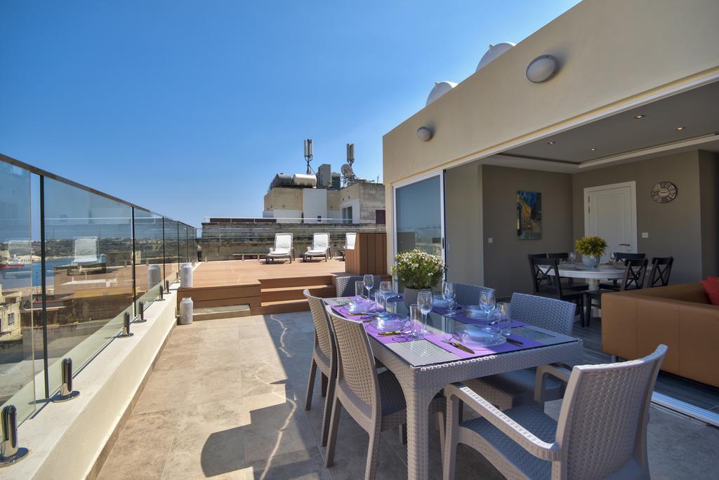 Valletta Luxe 3-Bedroom Duplex Penthouse With Sea View Terrace And Jacuzzi Esterno foto